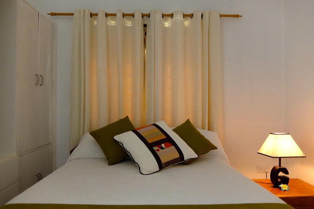 Roche Kerlan Apartments Grand Anse  Cameră foto